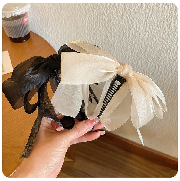 headwear hair accessories women solid bow banana clip high ponytail sweet temperament vertical headband 230823
headwear hair accessories women solid bow banana clip high ponytail sweet temperament vertical headband 230823