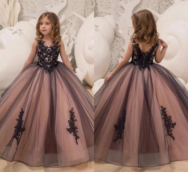 cute lace tulle flower girl dress formal occasion bridesmaid party wedding pageant birthday poshoot christma tutu robe mc22242409371, White;blue
cute lace tulle flower girl dress formal occasion bridesmaid party wedding pageant birthday poshoot christma tutu robe mc22242409371, White;blue