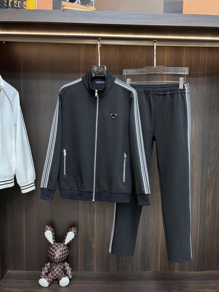 autumn and winter new style designer tracksuit fashion stripe brand design black cardigan tracksuit luxury brand mens tracksuit, Gray
autumn and winter new style designer tracksuit fashion stripe brand design black cardigan tracksuit luxury brand mens tracksuit, Gray