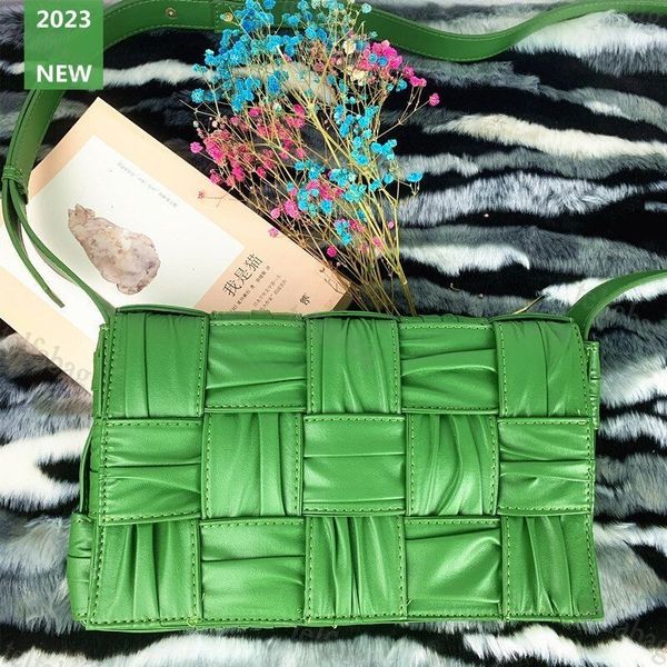 7a handbag designer shopping bags andiamo medium tote bag women shoulder bag woven woven leather fashion crossbody bag luxury handbag new 23
7a handbag designer shopping bags andiamo medium tote bag women shoulder bag woven woven leather fashion crossbody bag luxury handbag new 23