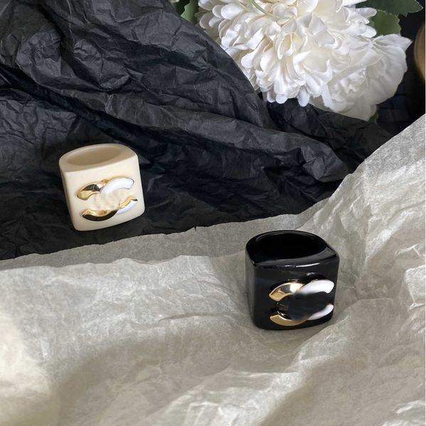 7style never fade brand letter ring gold plated brass copper open band fashion designer luxury crystal pearl for womens wedding jewelry gift, Silver
7style never fade brand letter ring gold plated brass copper open band fashion designer luxury crystal pearl for womens wedding jewelry gift, Silver