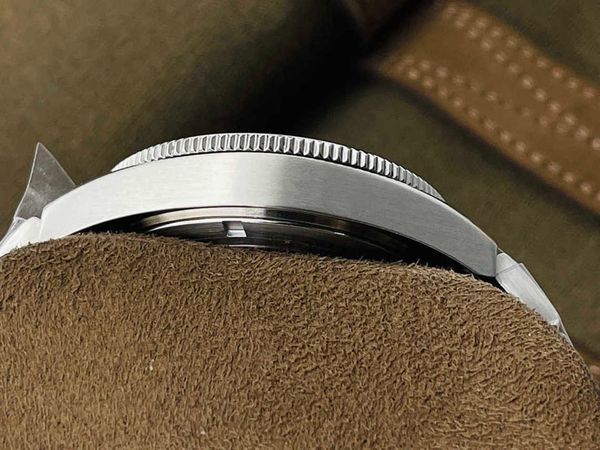 designer superclone autavia watch for men tag heur watches d9kl mechanical movement montre tag aquaracer de luxe with box, Slivery;golden
designer superclone autavia watch for men tag heur watches d9kl mechanical movement montre tag aquaracer de luxe with box, Slivery;golden