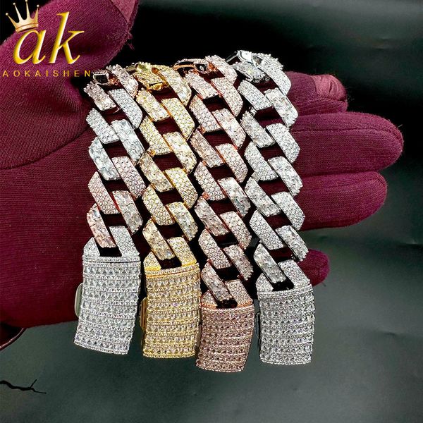 charm bracelets cuban link bracelet for men iced out prong setting two tone hip hop jewelry 2023 trend 230822, Golden;silver
charm bracelets cuban link bracelet for men iced out prong setting two tone hip hop jewelry 2023 trend 230822, Golden;silver
