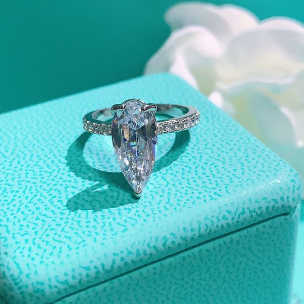 luxury designer ring stainless steel band rings fashion jewelr y men and women vintage ring ladies gift, Golden;silver
luxury designer ring stainless steel band rings fashion jewelr y men and women vintage ring ladies gift, Golden;silver