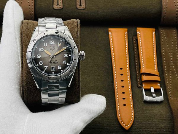 designer superclone autavia watch for men tag heur watches a74b mechanical movement montre tag aquaracer de luxe with box, Slivery;golden
designer superclone autavia watch for men tag heur watches a74b mechanical movement montre tag aquaracer de luxe with box, Slivery;golden