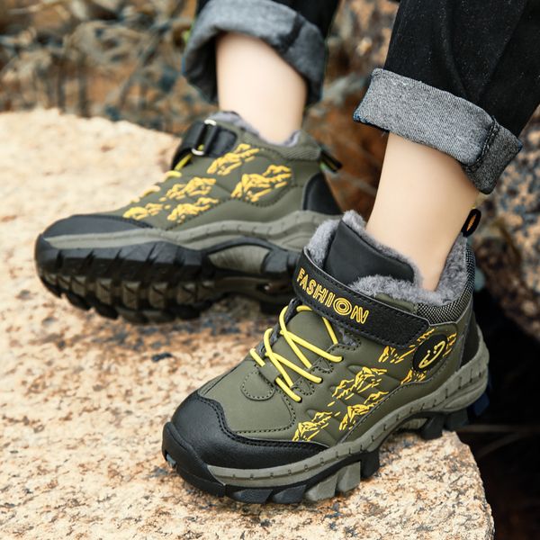 sneakers children boots winter kids snow boots hiking shoes for boys sneakers fashion non-slipl leather girls shoes boys shoes 230823, Black;red
sneakers children boots winter kids snow boots hiking shoes for boys sneakers fashion non-slipl leather girls shoes boys shoes 230823, Black;red