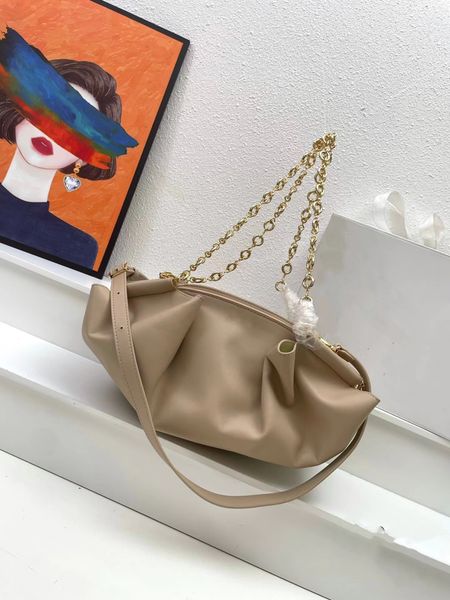 fashion designer women's dumpling bagordinary cowhide materialgenuine leatherfashionable letter printingzipper openingportable crossbod
fashion designer women's dumpling bagordinary cowhide materialgenuine leatherfashionable letter printingzipper openingportable crossbod