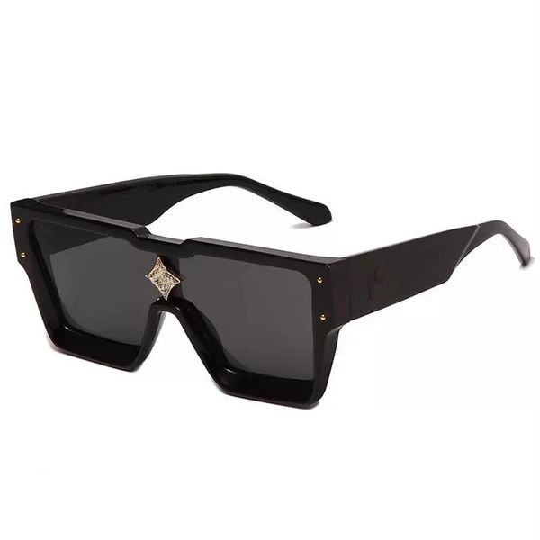 sunglasses 2023designer sunglasses for women and men fashion model special uv 400 protection double beam frame outdoor brands desi2476, White;black
sunglasses 2023designer sunglasses for women and men fashion model special uv 400 protection double beam frame outdoor brands desi2476, White;black