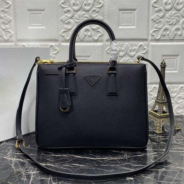 cosmetic bags cases original quality designer milano large classic saffiano retro tote bag fashion messenger handbags in genui210r
cosmetic bags cases original quality designer milano large classic saffiano retro tote bag fashion messenger handbags in genui210r
