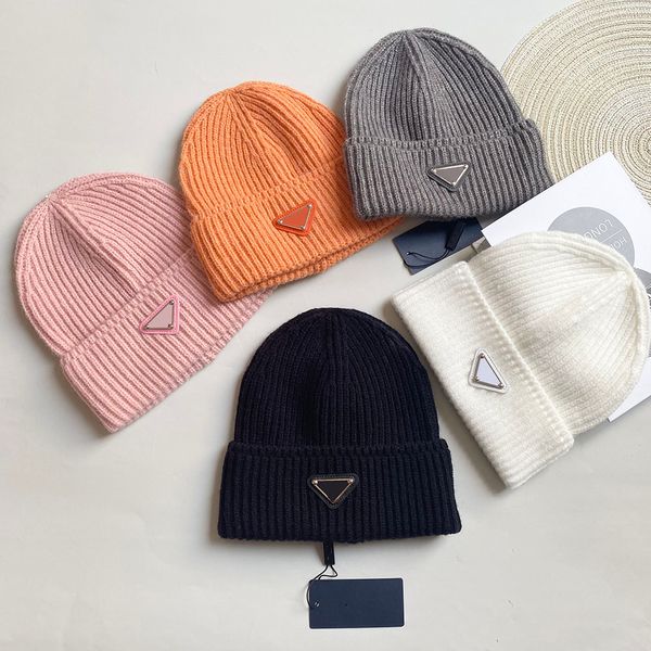 designer classic famous brand autumn and winter men and women beanie style universal knitted hat autumn woolen outdoor warm skull hat 9 colo, Blue;gray
designer classic famous brand autumn and winter men and women beanie style universal knitted hat autumn woolen outdoor warm skull hat 9 colo, Blue;gray