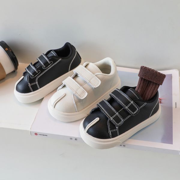 sneakers 2023 autumn korean version girls' canvas shoes simple and easy to wear boys' casual board student 1 9 years old 230823, Black;red
sneakers 2023 autumn korean version girls' canvas shoes simple and easy to wear boys' casual board student 1 9 years old 230823, Black;red