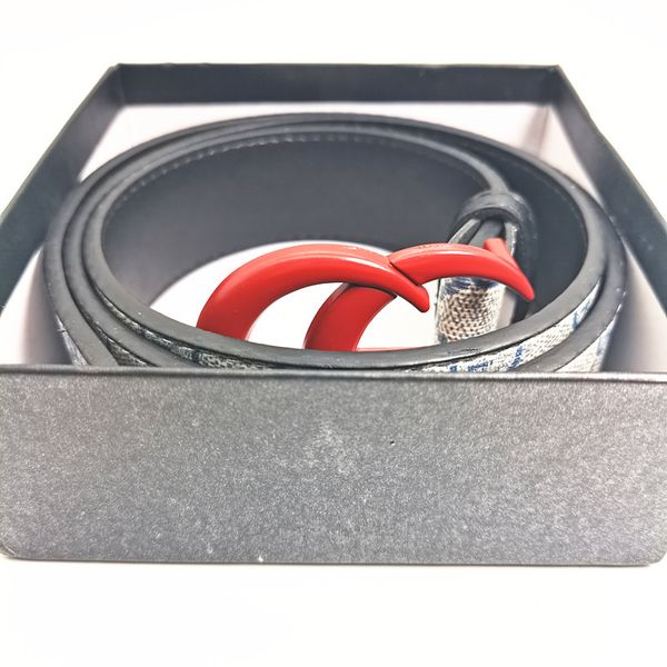 2023 belts mens desinger belt leather smooth buckle belts for women designer ceinture with box width 3.8cm, Black;brown
2023 belts mens desinger belt leather smooth buckle belts for women designer ceinture with box width 3.8cm, Black;brown