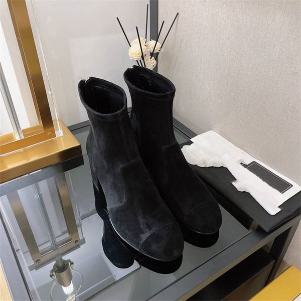 luxury design boots 2023 channel fashionable women business work decoration anti slip knight boots martin boots casual sock boots 04-08, Black
luxury design boots 2023 channel fashionable women business work decoration anti slip knight boots martin boots casual sock boots 04-08, Black