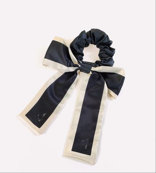 4colors designer double letters print flowers bowknot large intestine hair ties rope women scrunchies hairbands elastic rubber ban6490046, Pink
4colors designer double letters print flowers bowknot large intestine hair ties rope women scrunchies hairbands elastic rubber ban6490046, Pink