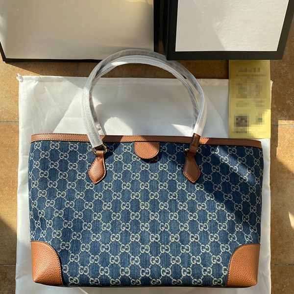 luxury designer bag shopping bag ladies vintage fashion premium print bag travel shoulder bag tote bag
luxury designer bag shopping bag ladies vintage fashion premium print bag travel shoulder bag tote bag