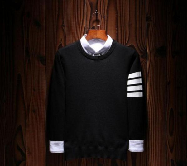 european and american men039s casual knit sweater solid color men039s college style sweater5842049, White;black
european and american men039s casual knit sweater solid color men039s college style sweater5842049, White;black