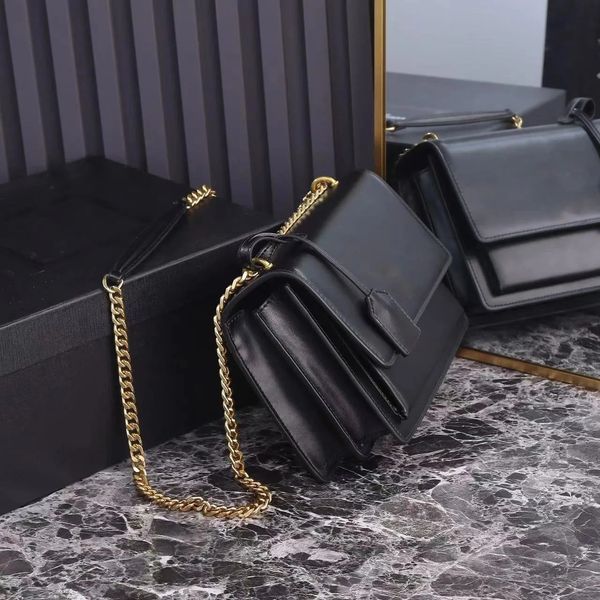 fashion designer woman bag women shoulder bag handbag purse original box genuine leather cross body chain high grade, Black;red
fashion designer woman bag women shoulder bag handbag purse original box genuine leather cross body chain high grade, Black;red