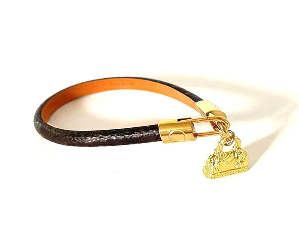 designer jewelry leather bracelets gold bag charm bracelet for women hand strap brown flower pattern logo stamp printed fashion gi6585753, Golden;silver
designer jewelry leather bracelets gold bag charm bracelet for women hand strap brown flower pattern logo stamp printed fashion gi6585753, Golden;silver