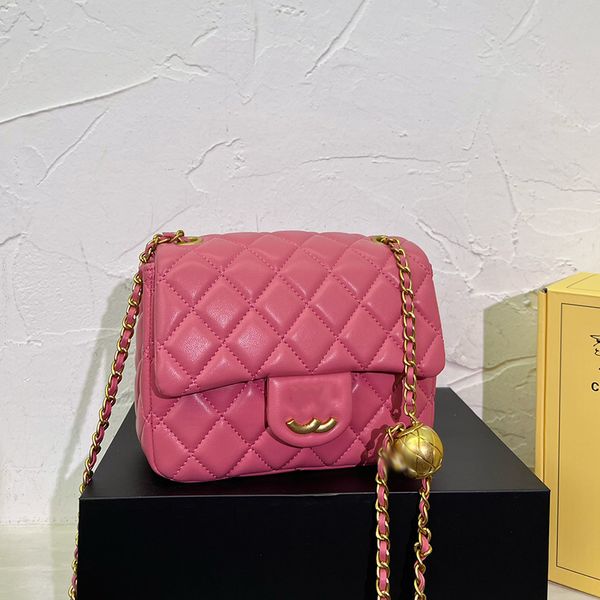 designer womens mini shoulder bag leather flap gold hardware turnbuckle luxury handbag matelasse chain crossbody bags makeup sacoche small g
designer womens mini shoulder bag leather flap gold hardware turnbuckle luxury handbag matelasse chain crossbody bags makeup sacoche small g