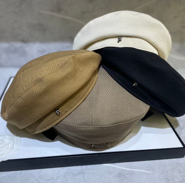 luxury designer crystal lettter beret women brand fashion outdoor hats designer bucket hat for womens mens letter fitted hats, Blue;gray
luxury designer crystal lettter beret women brand fashion outdoor hats designer bucket hat for womens mens letter fitted hats, Blue;gray