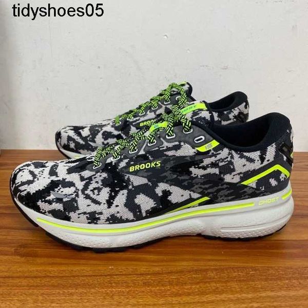 brooks devil ghost 15 running shoe camouflage one of the world's four running shoes, Black
brooks devil ghost 15 running shoe camouflage one of the world's four running shoes, Black