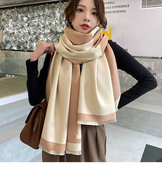 Echarpe Silk 2023 Designer Scarf Winter Pashmina for Scarf Designers Warm Scarves Fashion Classic Women Imitate 100%
Echarpe Silk 2023 Designer Scarf Winter Pashmina for Scarf Designers Warm Scarves Fashion Classic Women Imitate 100%