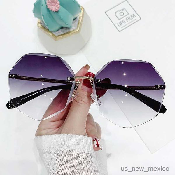 sunglasses rimless women's sunglasses design fashion lady sun glasses vintage alloy classic designer shades eyewear r230823, White;black
sunglasses rimless women's sunglasses design fashion lady sun glasses vintage alloy classic designer shades eyewear r230823, White;black