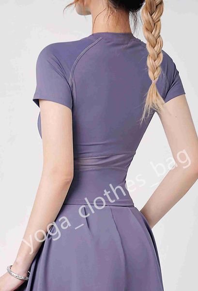 ll-dx30011 sports women's beauty back mesh stitching yoga short-sleeved tight-fitting quick-drying fitness clothes shaping yoga outfits
ll-dx30011 sports women's beauty back mesh stitching yoga short-sleeved tight-fitting quick-drying fitness clothes shaping yoga outfits