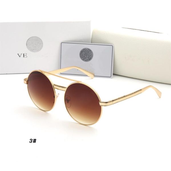 luxury brand designer sunglasses for men women fashion gradual color retro sun glasses beach lady summer style sunglasses female f305j, White;black
luxury brand designer sunglasses for men women fashion gradual color retro sun glasses beach lady summer style sunglasses female f305j, White;black
