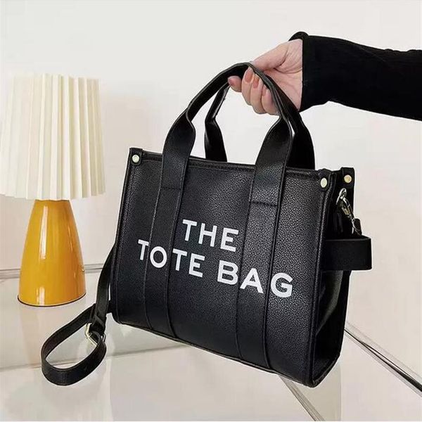 the tote bag lady famous designer cool practical large capacity plain cross body shoulder handbags women great coin purse crossbod216p, Black;red
the tote bag lady famous designer cool practical large capacity plain cross body shoulder handbags women great coin purse crossbod216p, Black;red