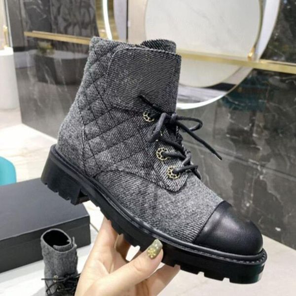 fashion design leather motorcycle boots women's lace up rain boots platform letter ringer fashion black women boots
fashion design leather motorcycle boots women's lace up rain boots platform letter ringer fashion black women boots