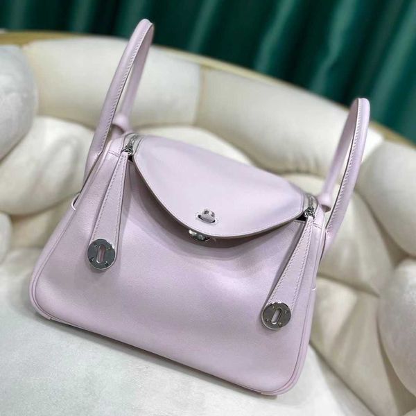 9a luxury h ermes real leather lindss tote bags cody olindy swift 26cm hand sewn honey wax thread one shoulder doctors medicine chest wom ha
9a luxury h ermes real leather lindss tote bags cody olindy swift 26cm hand sewn honey wax thread one shoulder doctors medicine chest wom ha