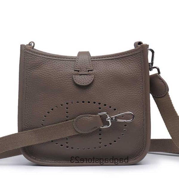 original classic h purse evelyns tote bags family calf leather mini fashion personalized one shoulder bag messenger hollow bucket female fby
original classic h purse evelyns tote bags family calf leather mini fashion personalized one shoulder bag messenger hollow bucket female fby