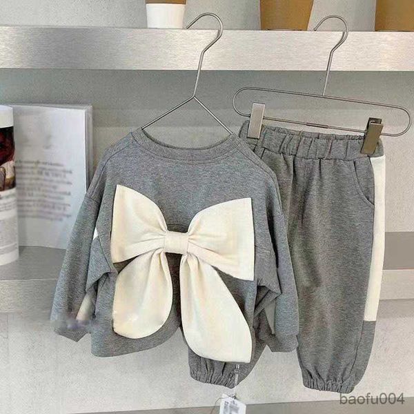 clothing sets sports and leisure suit fall autumn new bowknot pullover sweater and trousers two-piece clothing sets r230823, White
clothing sets sports and leisure suit fall autumn new bowknot pullover sweater and trousers two-piece clothing sets r230823, White