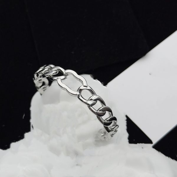 niche design high-end sense charm bracelets crystal channel fashion luxury simple versatile copper bracelet ccity gifts for women kx15b, Golden;silver
niche design high-end sense charm bracelets crystal channel fashion luxury simple versatile copper bracelet ccity gifts for women kx15b, Golden;silver