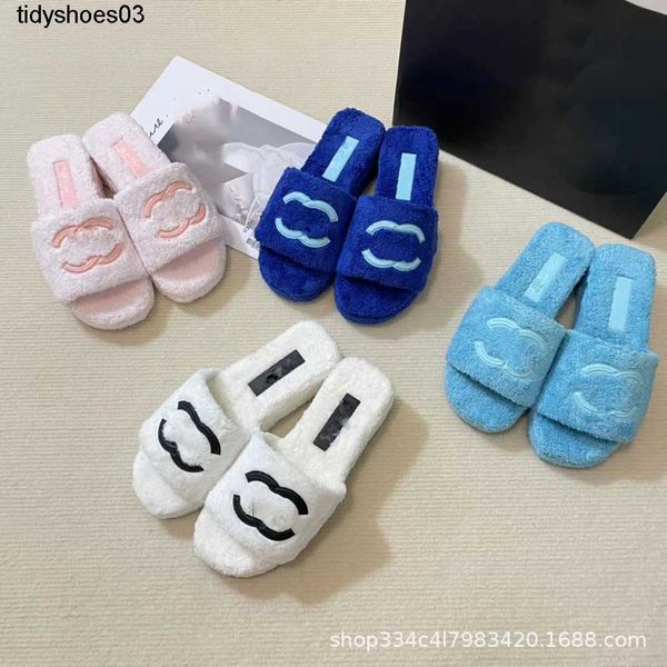 channel slippers 2023 autumn/winter new wool thick sole casual slope heel slippers for external wear, Black
channel slippers 2023 autumn/winter new wool thick sole casual slope heel slippers for external wear, Black