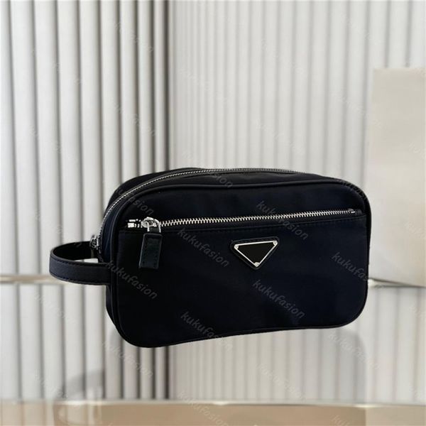nylon travel pouch designer cosmetic cases for women luxurys designers makeup bag womens clutch small bags make up case 25cm lugga333g
nylon travel pouch designer cosmetic cases for women luxurys designers makeup bag womens clutch small bags make up case 25cm lugga333g