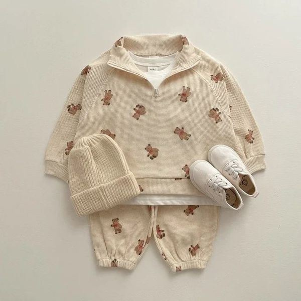 rompers born baby girls boys solid color clothes set long sleeve o neck pants kid clothing outfit infant boy 230823, Blue
rompers born baby girls boys solid color clothes set long sleeve o neck pants kid clothing outfit infant boy 230823, Blue