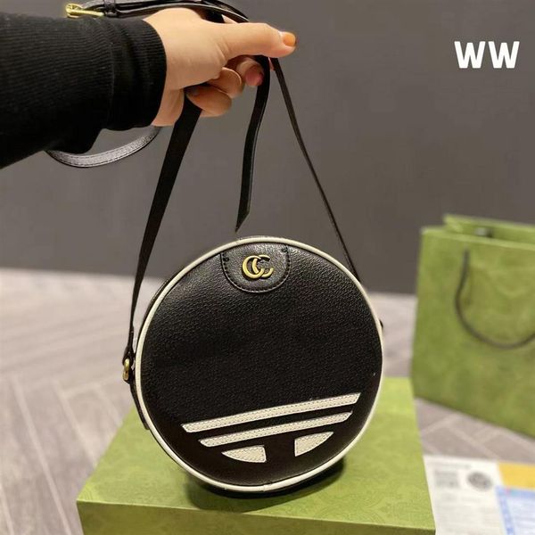 designer fanny pack round messenger bag popular style handbag houlder bags fashion letter joint bag 5a quality small wallet261d
designer fanny pack round messenger bag popular style handbag houlder bags fashion letter joint bag 5a quality small wallet261d
