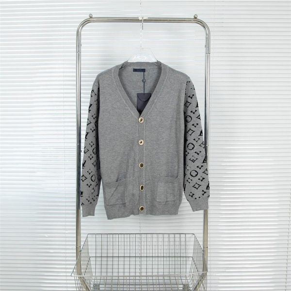 23ss designer letter printed t shirts tee sweatshirt fashion high street short sleeves summer casual t-shirt breathable men women 2628, Black;brown
23ss designer letter printed t shirts tee sweatshirt fashion high street short sleeves summer casual t-shirt breathable men women 2628, Black;brown