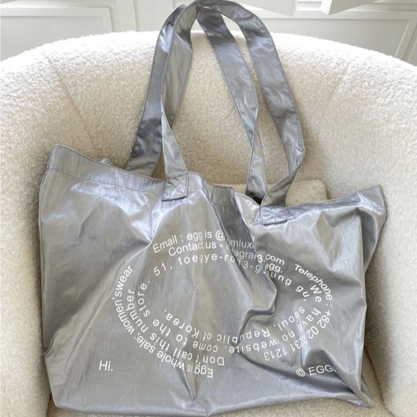 evening bags korean casual women s handbag silver high capacity tote for women versatile shoulder bag fashion handbags 230823
evening bags korean casual women s handbag silver high capacity tote for women versatile shoulder bag fashion handbags 230823