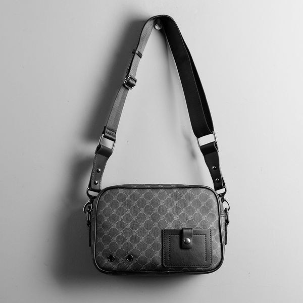 designers women men camera shoulder bag totes flap clutch pouch handbag wallet leather removable strap zipper closure crossbody backpack
designers women men camera shoulder bag totes flap clutch pouch handbag wallet leather removable strap zipper closure crossbody backpack