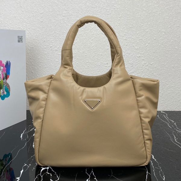 designer bag women's fashion handbags handbags fashion bag autumn and winter solid color hair capacity handbags 2023 new2
designer bag women's fashion handbags handbags fashion bag autumn and winter solid color hair capacity handbags 2023 new2
