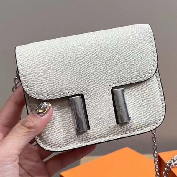 designer shoulder bag small square designer bag metal long chain buckle simple and fashionable premium leather small square bag card bag lig
designer shoulder bag small square designer bag metal long chain buckle simple and fashionable premium leather small square bag card bag lig