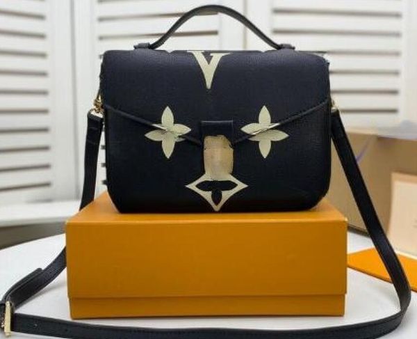 designer bags shoulder bag totes real leather luxury old flower diane baguette handbag large-capacity canvas strap embossed letters colorful
designer bags shoulder bag totes real leather luxury old flower diane baguette handbag large-capacity canvas strap embossed letters colorful