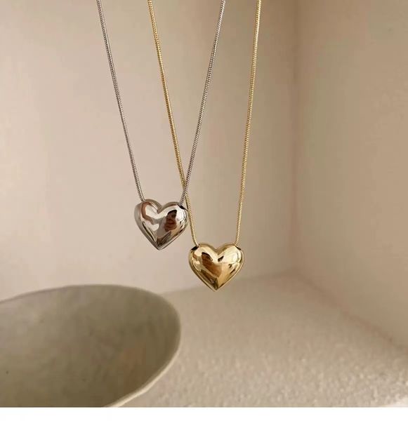 designer necklace gold heart pearl necklace women necklace luxury jewelry heart necklace mens gold silver chain exquisite classic wholesale, Golden;silver
designer necklace gold heart pearl necklace women necklace luxury jewelry heart necklace mens gold silver chain exquisite classic wholesale, Golden;silver