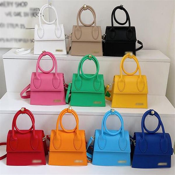 2022 women famous brand pu leather shoulder crossbody bags luxury designer small purses mini tote clutch strap d0012743, Black;red
2022 women famous brand pu leather shoulder crossbody bags luxury designer small purses mini tote clutch strap d0012743, Black;red