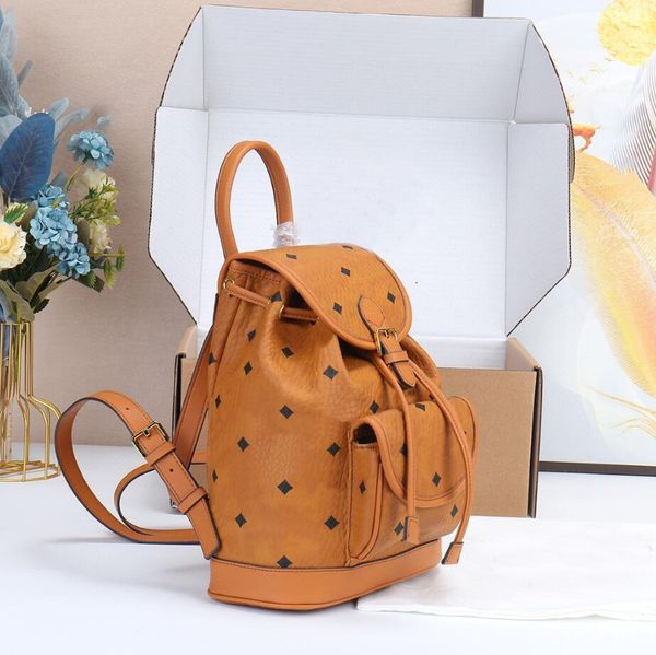 7a tier quality korean version of m punk backpack male and female student school bag large capacity travel designer fashion mini luxury back
7a tier quality korean version of m punk backpack male and female student school bag large capacity travel designer fashion mini luxury back