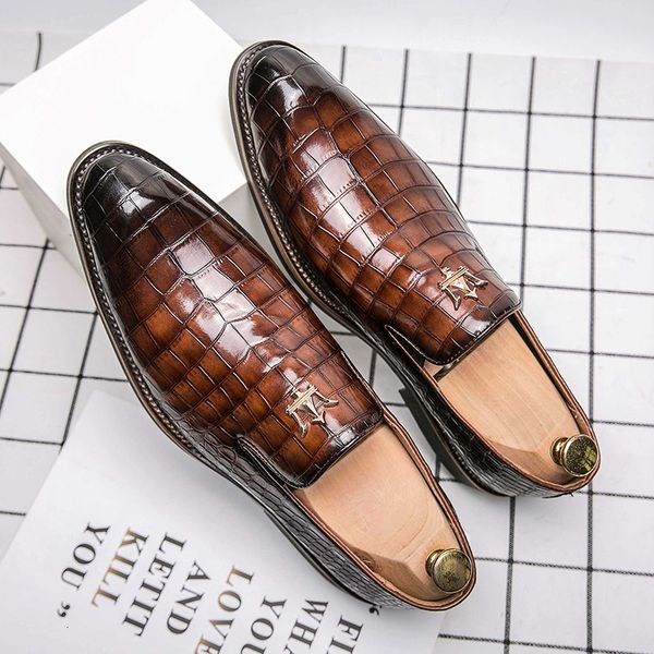 dress shoes loafers shoes men low heel pu stnoe grain metal buckle decoration business dress shoes professional banquet shoes men shoes 2308, Black
dress shoes loafers shoes men low heel pu stnoe grain metal buckle decoration business dress shoes professional banquet shoes men shoes 2308, Black