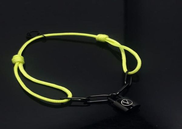mens luxury designer bracelet fashion hand rope locks black chain link pendent bracelets for women party wedding jewelry 20222683644, Golden;silver
mens luxury designer bracelet fashion hand rope locks black chain link pendent bracelets for women party wedding jewelry 20222683644, Golden;silver